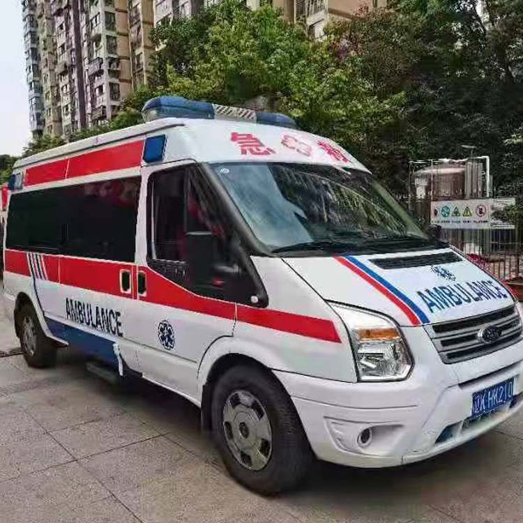 蕉城长途救护车护送病人返乡